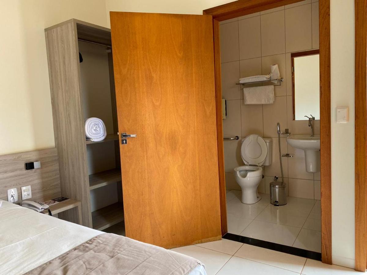 Rossi Hotel Comodoro Екстериор снимка