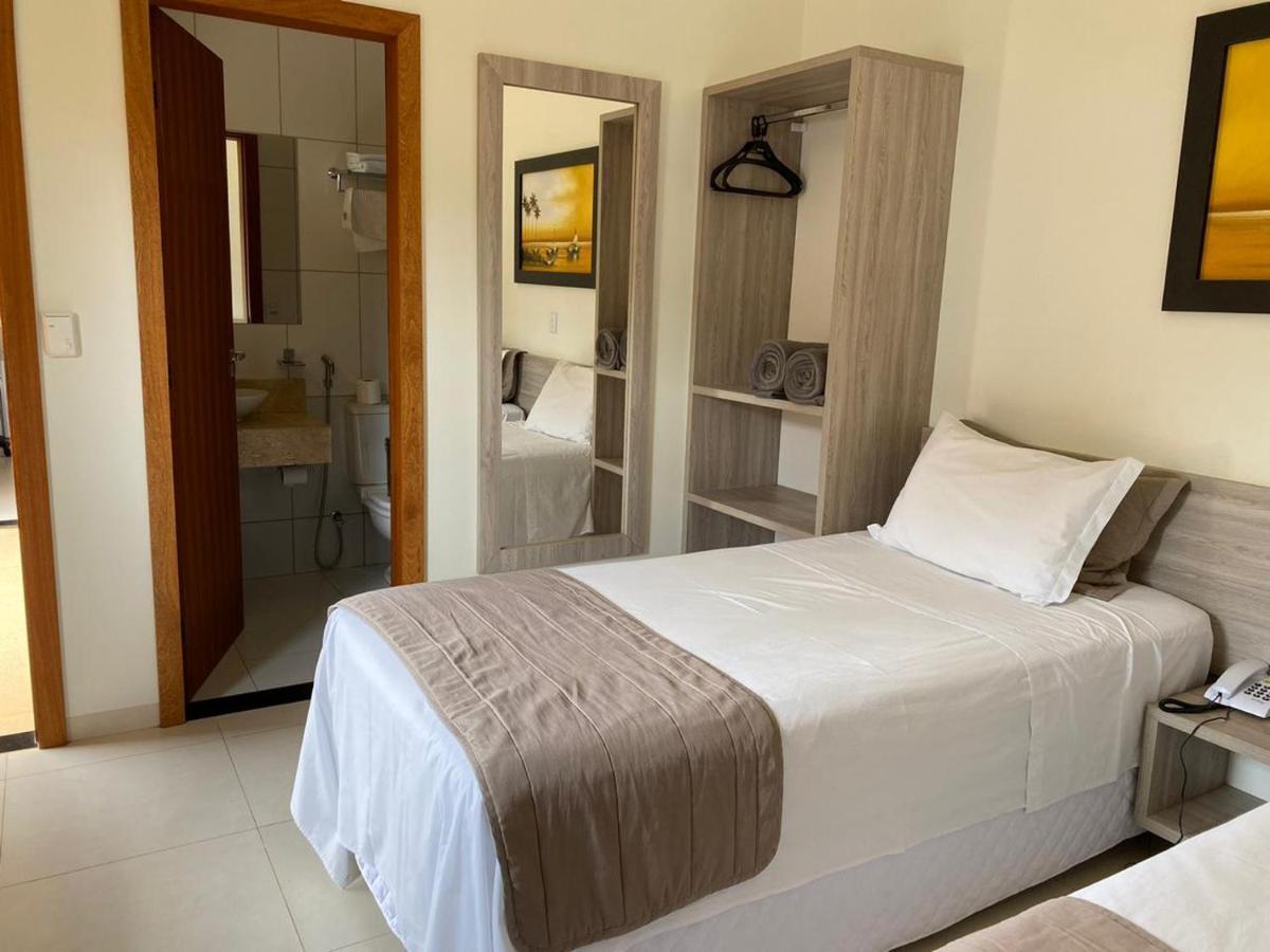 Rossi Hotel Comodoro Екстериор снимка